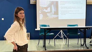 Verantwortliche Sozialpartnerschaft ETH-Bereich Olivia Stuber an der Branchenversammlung oeffentliche Verwaltung 2024