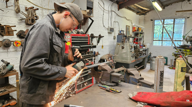 Larissa Wernle vor den Cliffs of Moher